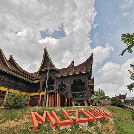 Palm Seremban Hotel Экстерьер фото