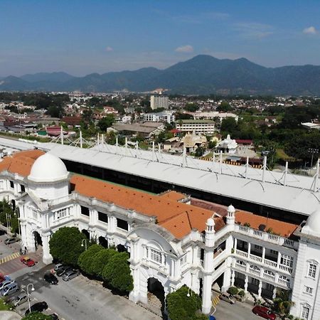 Palm Seremban Hotel Экстерьер фото