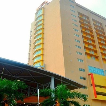 Palm Seremban Hotel Экстерьер фото