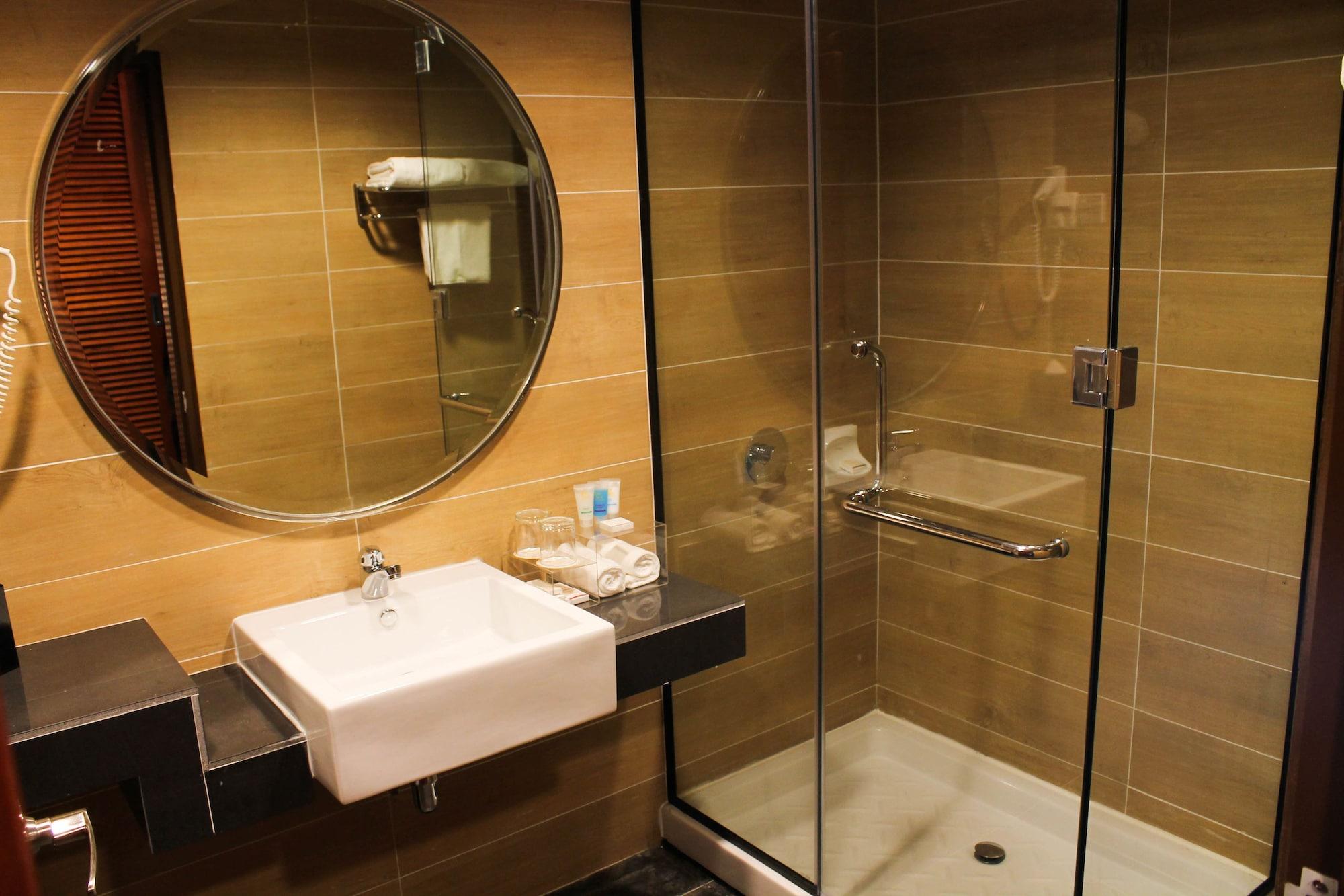 Palm Seremban Hotel Экстерьер фото