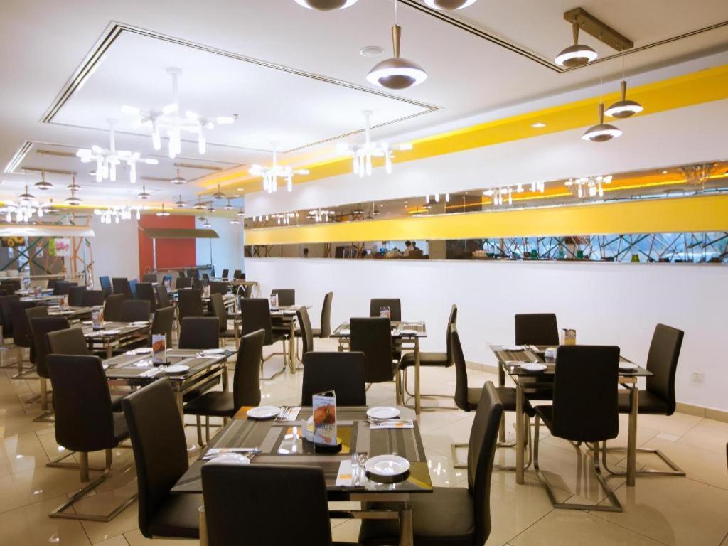 Palm Seremban Hotel Экстерьер фото