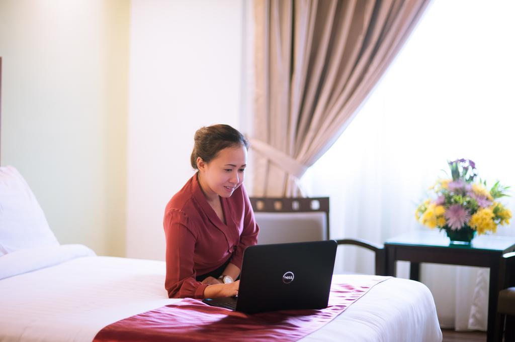 Palm Seremban Hotel Экстерьер фото