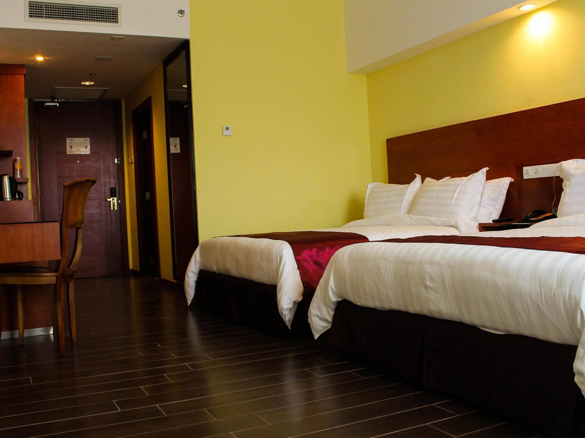 Palm Seremban Hotel Экстерьер фото